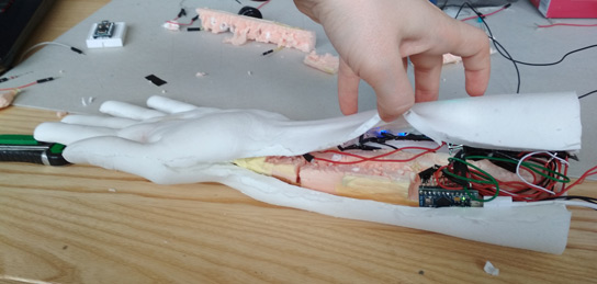 IDA208_Wearable Futures