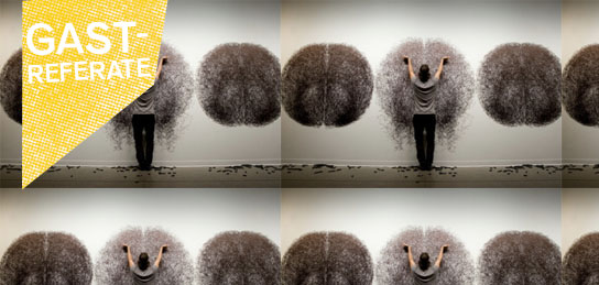 Kunstwerk mit Fäden