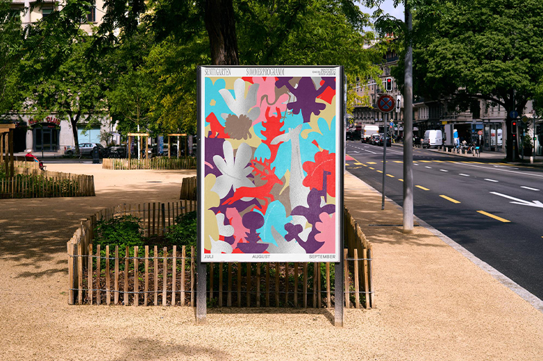 Bunt gestaltete Plakate und Drucksachen im öffentlichen Raum sowie Szenen eines lebendigen Quartiertreffs mit Menschen, Pflanzen und gemeinschaftlichen Aktivitäten im Aussenbereich.