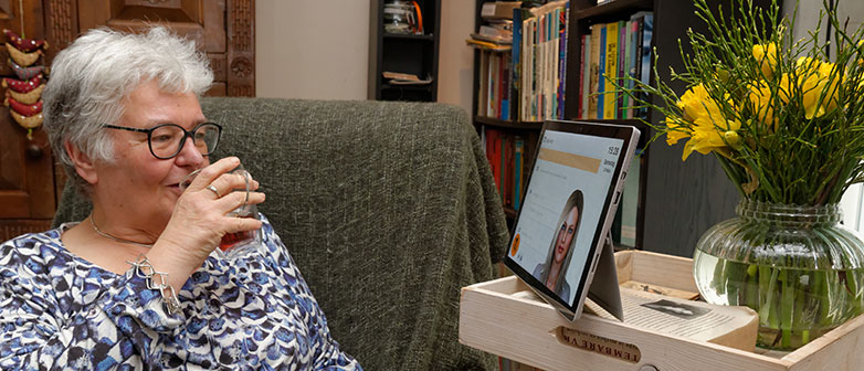 «Anne» hilft einsamen Menschen den Tag zu strukturieren und mit ihrem Umfeld in Kontakt zu bleiben. Bild: virtask