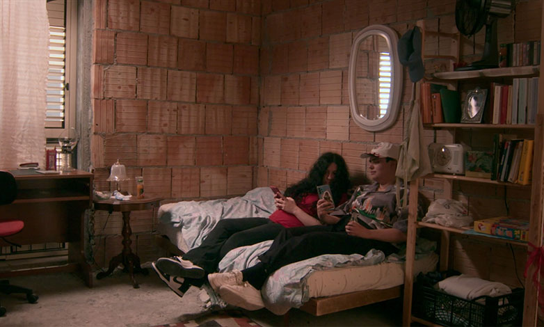 Filmstill aus Sarrebe Statu