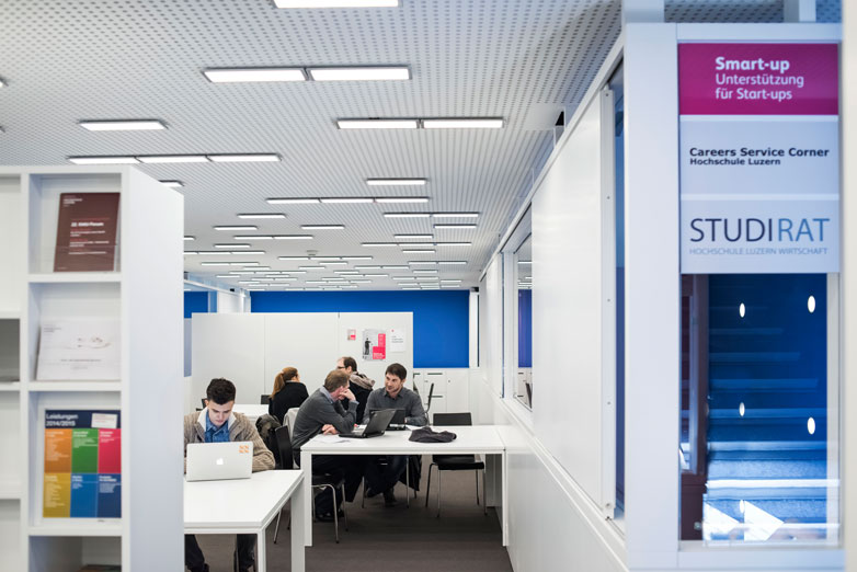 Zukünftige Unternehmer werden im Smart-up-Hub auf die Firmengründung vorbereitet.@HSLU