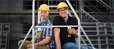 die Brauereigründer Alexander Oleschinsky und Herbert Blum (Bild: Beat Brechbühl)