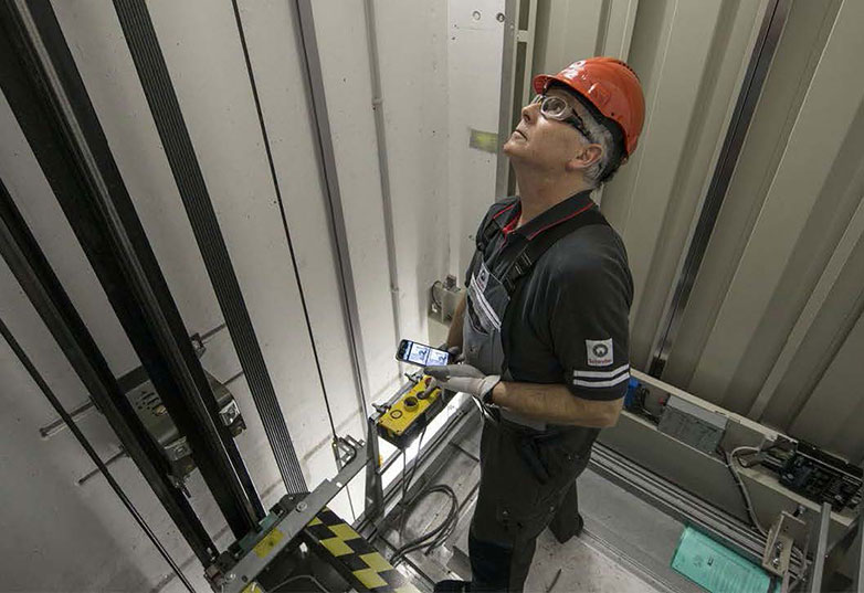 Apple wirbt in einem Video mit dem Digitalen Werkzeugkoffer der Firma Schindler.