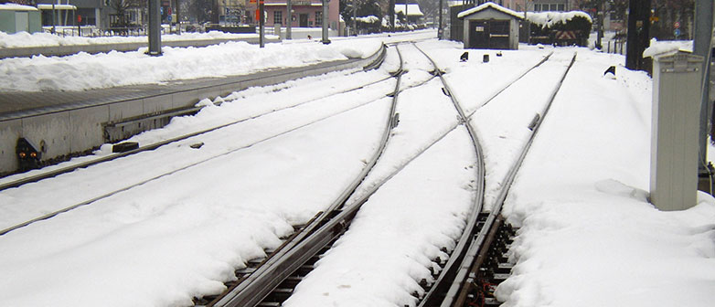 Eine geheizte Weiche im Winter. (Foto: Wikipedia)