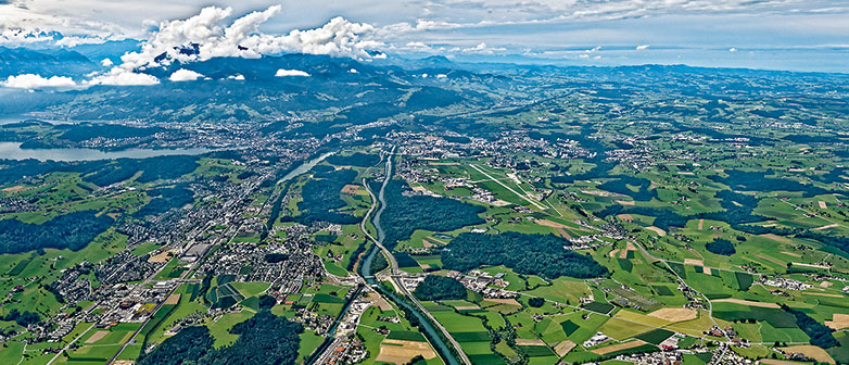 Strukturbereinigung: Die Zentralschweiz erhält in den 1990er Jahren in Luzern ihr Hochschulzentrum. (Bild: Reportair.ch)