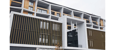 Accommodation from the outside