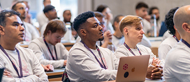 Teilnehmer an der Polkadot Blockchain Academy