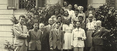 Der Geiger Carl Flesch (ganz rechts) mit seiner Meisterklasse 1944. Foto: aus Privatbesitz