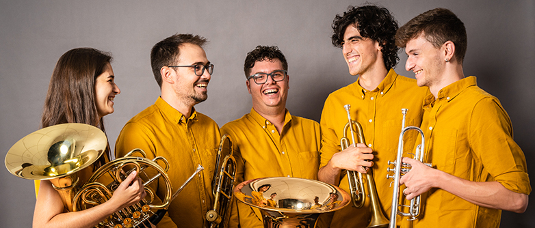 Portrait von einem Bläser Kammerensemble.