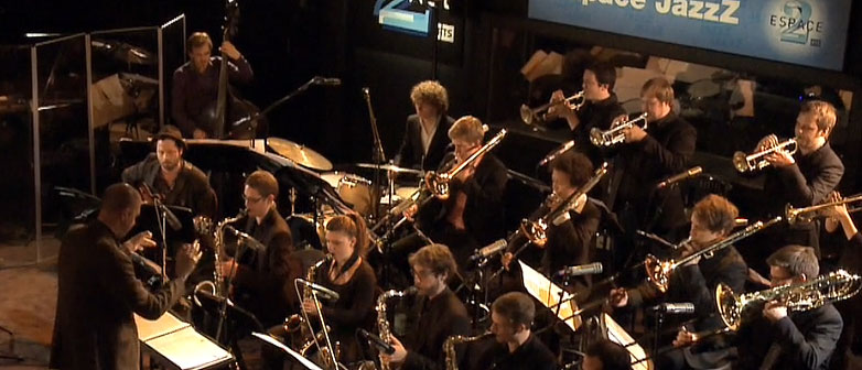 Video der Big Band an einer Übertragung von JazzZ bei RTS Espace 2 in Lausanne.