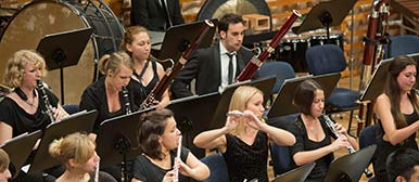 Musiker der Jungen Philharmonie Zentralschweiz im KKL Luzern. 