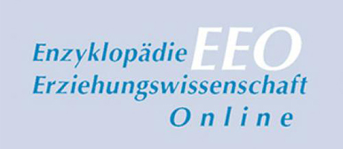 Logo EEO Enzyklopädie Erziehungswissenschaft Online auf hellblauem Grund