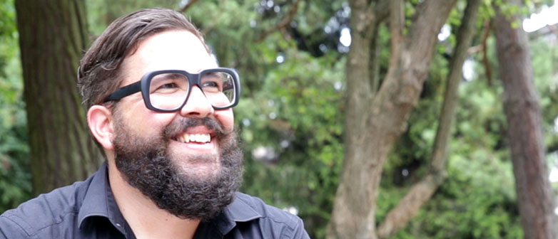 Video über die Eigenschaften, die eine Soziokulturelle Animatorin oder ein Soziokultureller Animator braucht