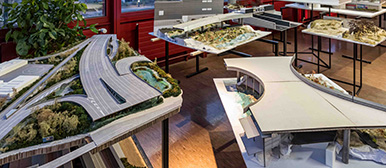 Studium in Master of Arts in Architektur.