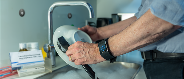 Medienmitteilung: Smartwatch hilft Parkinson Medikamente besser zu dosieren