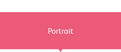 Schrift Portrait auf magenta Hintergrund