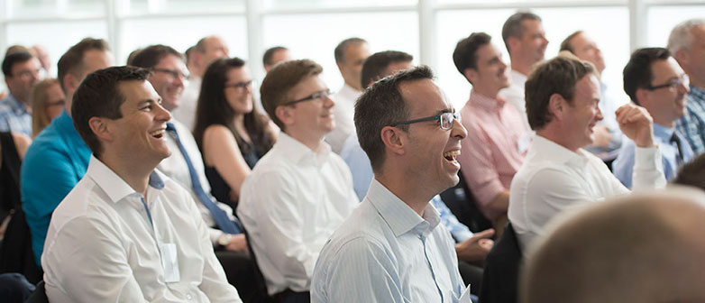 Das Institut für Finanzdienstleistungen Zug IFZ führt regelmässig Konferenzen und Events durch. 