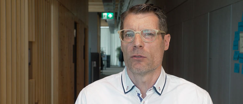 Bild Programmleiter Prof. Stefan Renggli des CAS Finanzmanagement für Nicht-Finanzfachleute