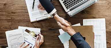 Illustration zur IFZ Weiterbildung CAS Sales und Marketing im Banking