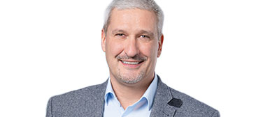 Portraitbild Testimonial des Fachkurses Digital CFO