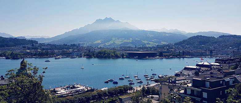 Luzerner Seebecken mit Aussicht auf den Pilatus