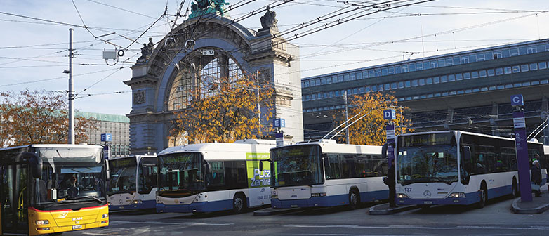 Busbahnhof, Luzern, Herbst