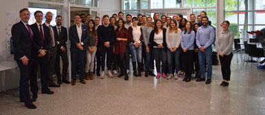 Diskussion zu internationalen Immobilieninvestitionen