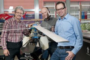 Systemintegration am UAV Helikopter der Firma Aeroscout GmbH, © Hochschule Luzern - Technik & Architektur, CC Electronics